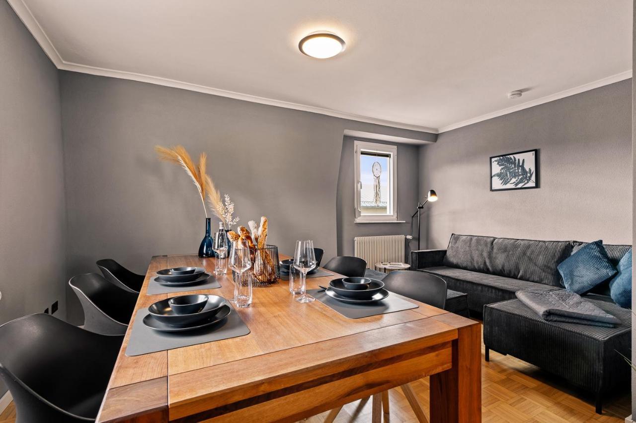 Apartment Fuer Bis Zu 6 Personen Mit Terrasse Und Klima Friedrichshafen Exterior photo