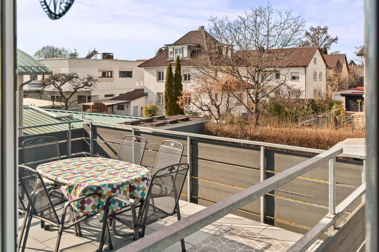 Apartment Fuer Bis Zu 6 Personen Mit Terrasse Und Klima Friedrichshafen Exterior photo
